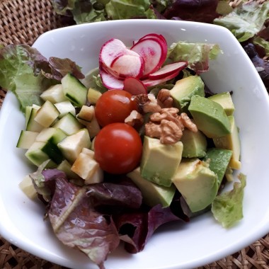 Ensalada con Tomate Cherry